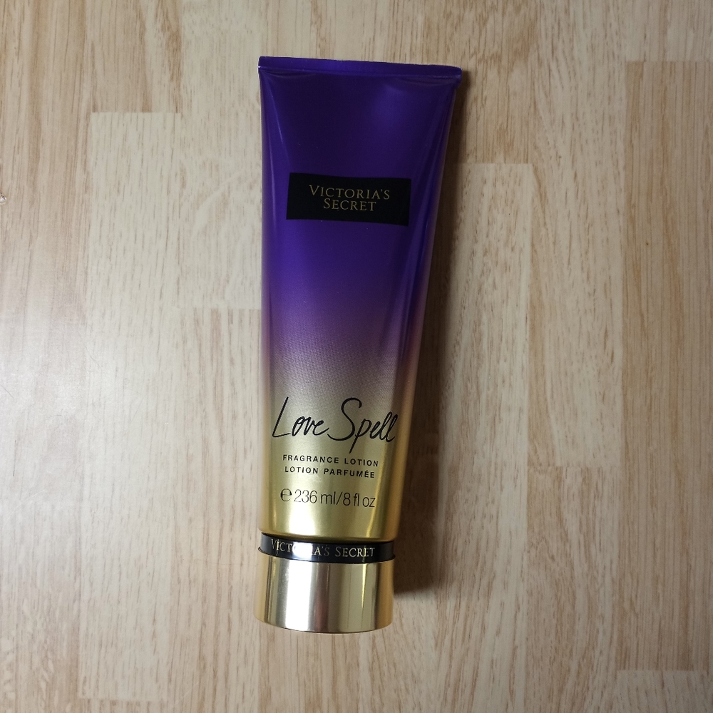 NWOT Love Spell by Victoria's Secret. New - Picture 4 of 5